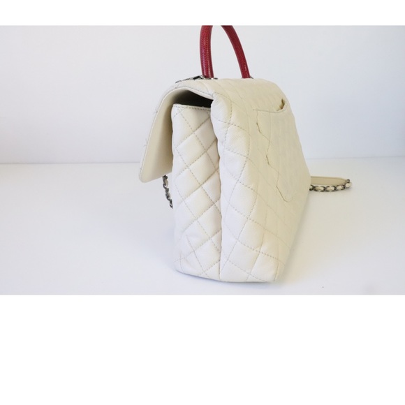 Chanel Coco Large, Ivory Caviar Leather, Exotic Handle, Preowned in Dustbag - Picture 5 of 16